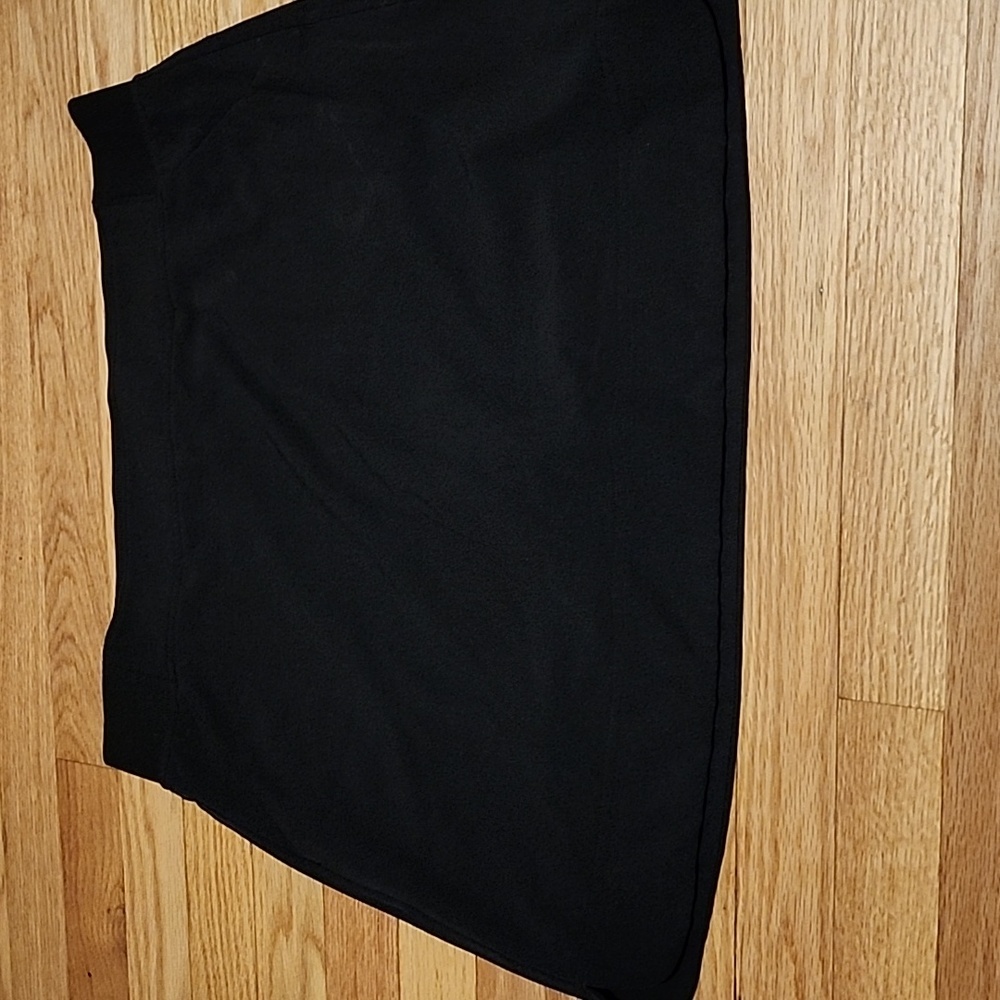 Black polyester skort